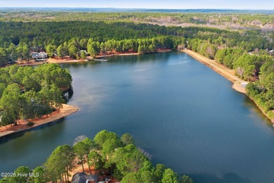 Beautiful 0.86-acre homesite in the gated community of Pinewild on Pinewild Country Club of Pinehurst in North Carolina - for sale on GolfHomes.com, golf home, golf lot