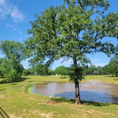 Welcome to your dream estate where you can BRING YOUR OWN on Denton Country Club in Texas - for sale on GolfHomes.com, golf home, golf lot