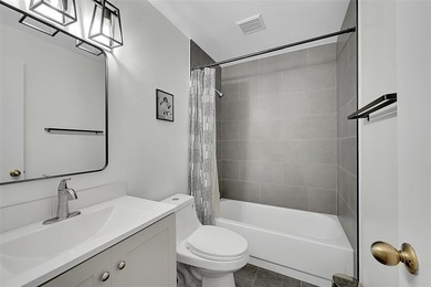 Buy with as little as 3% DOWN!! Beautiful villa in the highly on The Carolina Club in Florida - for sale on GolfHomes.com, golf home, golf lot