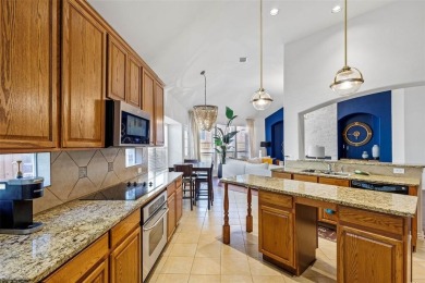 Luxurious Living in a Resort-Style Golf Course Community! on Jim Boggs in Texas - for sale on GolfHomes.com, golf home, golf lot