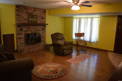 Quaint and quite home on a beautiful street in Fairfield Bay! on Mountain Ranch Golf Club in Arkansas - for sale on GolfHomes.com, golf home, golf lot