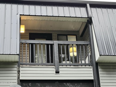 There's lots of room for you and your friends in this 3rd-floor on Blue Knob Rec Area Golf Course in Pennsylvania - for sale on GolfHomes.com, golf home, golf lot