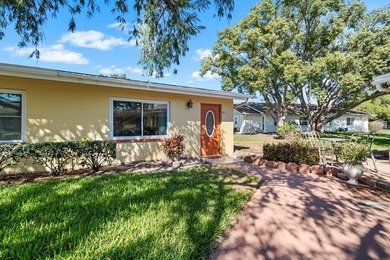 Welcome to this beautifully updated 1-bedroom, 1.5-bath condo in on Kings Point Executive Golf Course in Florida - for sale on GolfHomes.com, golf home, golf lot