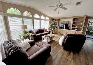 Updated 2/bd2/ba home offers an ideal blend of elegance & on Del Tura Golf and Country Club in Florida - for sale on GolfHomes.com, golf home, golf lot
