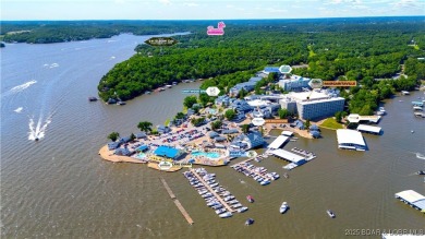 This charming 2,397 sq ft lakefront home in Tan-Tar-A Estates on The Oaks Golf Course in Missouri - for sale on GolfHomes.com, golf home, golf lot