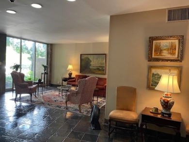 Wonderful first floor condo rarely available in Fairway Towers on Chickasaw Country Club in Tennessee - for sale on GolfHomes.com, golf home, golf lot