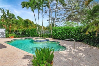 FULL GOLF MEMBERSHIP * Updated Lakefront Pool Home. 3 bedrooms & on Addison Reserve in Florida - for sale on GolfHomes.com, golf home, golf lot