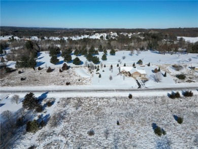 This charming one-owner home sits on a stunning 1.5-acre lot on Hickory Hills Golf Course in Wisconsin - for sale on GolfHomes.com, golf home, golf lot