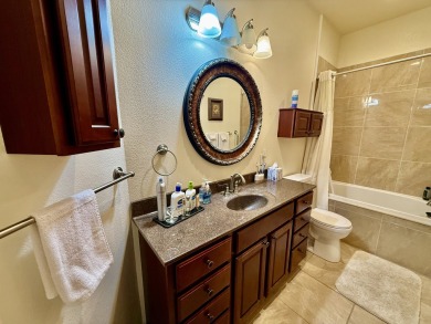 Enjoy beautiful, low-maintenance living in this updated 914 sq on Smoky Hill Country Club in Kansas - for sale on GolfHomes.com, golf home, golf lot