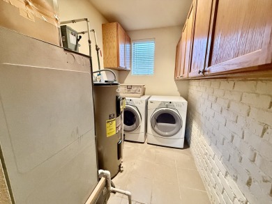 Enjoy beautiful, low-maintenance living in this updated 914 sq on Smoky Hill Country Club in Kansas - for sale on GolfHomes.com, golf home, golf lot