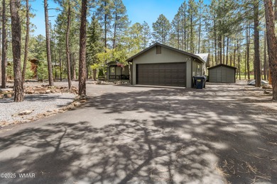 COMPLETELY REMODELED AND TURN KEY! Just bring your clothes and on Pinetop Lakes Country Club in Arizona - for sale on GolfHomes.com, golf home, golf lot