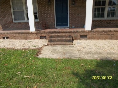 Well maintained brick ranch with a short walk between the hedges on Cypress Cove Country Club in Virginia - for sale on GolfHomes.com, golf home, golf lot