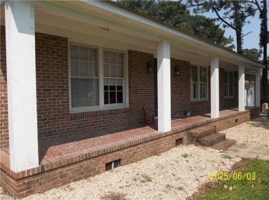 Well maintained brick ranch with a short walk between the hedges on Cypress Cove Country Club in Virginia - for sale on GolfHomes.com, golf home, golf lot