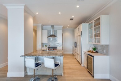 If you dream of living in a home with breathtaking views, it can on Grapevine Golf Course in Texas - for sale on GolfHomes.com, golf home, golf lot
