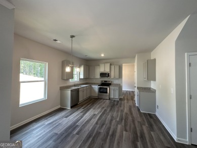 **OVER 3200 TOTAL SQFT. 4 bedroom/3.5 bath home with a cozy loft on Barrington Hall Golf Course in Georgia - for sale on GolfHomes.com, golf home, golf lot
