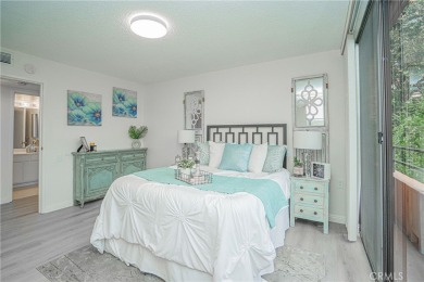 Welcome to this spacious 2 bedroom, 2 bathroom residence at The on Leisure Village Par 3 Golf Course in California - for sale on GolfHomes.com, golf home, golf lot