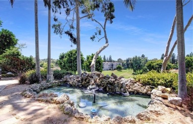 Welcome to this spacious 2 bedroom, 2 bathroom residence at The on Leisure Village Par 3 Golf Course in California - for sale on GolfHomes.com, golf home, golf lot
