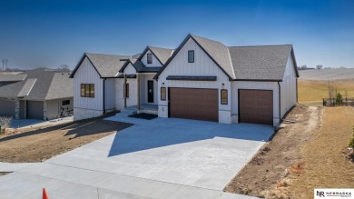 Sandi Osterman, M: , sandio,  - Gateway Homes presents this 4 on Iron Horse Golf Club in Nebraska - for sale on GolfHomes.com, golf home, golf lot