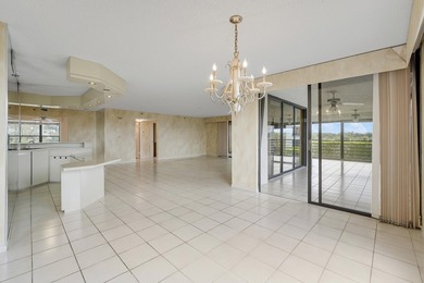 Rarely Available, Imperial Model Floor Plan, This spacious 3 on  in Florida - for sale on GolfHomes.com, golf home, golf lot