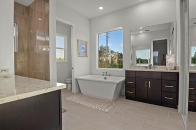 Seller is offering $10k towards buyers closing cost!!! Located on Providence Golf Club in Florida - for sale on GolfHomes.com, golf home, golf lot