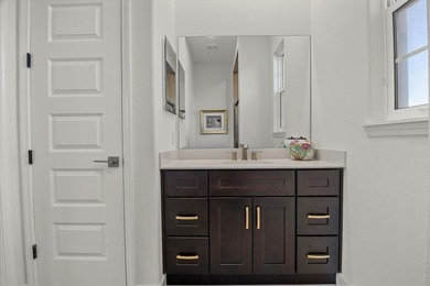 Seller is offering $10k towards buyers closing cost!!! Located on Providence Golf Club in Florida - for sale on GolfHomes.com, golf home, golf lot