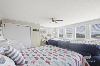 Cute, well-maintained, and updated 2-bedroom home is located on Kiva Dunes Golf Club in Alabama - for sale on GolfHomes.com, golf home, golf lot