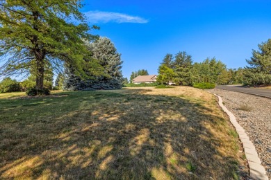 Beautifully maintained home on the 9th hole in the much-desired on  in Oregon - for sale on GolfHomes.com, golf home, golf lot
