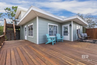 Cute, well-maintained, and updated 2-bedroom home is located on Kiva Dunes Golf Club in Alabama - for sale on GolfHomes.com, golf home, golf lot