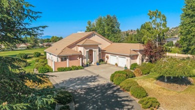Beautifully maintained home on the 9th hole in the much-desired on  in Oregon - for sale on GolfHomes.com, golf home, golf lot