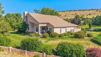 Beautifully maintained home on the 9th hole in the much-desired on  in Oregon - for sale on GolfHomes.com, golf home, golf lot