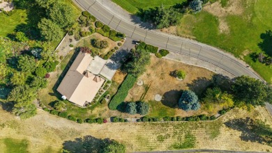 Beautifully maintained home on the 9th hole in the much-desired on  in Oregon - for sale on GolfHomes.com, golf home, golf lot