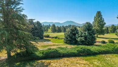 Beautifully maintained home on the 9th hole in the much-desired on  in Oregon - for sale on GolfHomes.com, golf home, golf lot