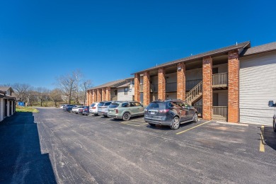 Sellers are offering an $1,000 dollar sellers credit. Indulge in on Pointe Royale Village Country Club in Missouri - for sale on GolfHomes.com, golf home, golf lot
