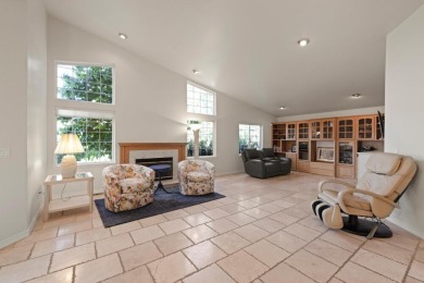 Beautifully maintained home on the 9th hole in the much-desired on Shield Crest Golf Course in Oregon - for sale on GolfHomes.com, golf home, golf lot