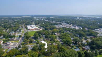 This sprawling custom ranch blends modern updates with classic on Greate Bay Golf Club in New Jersey - for sale on GolfHomes.com, golf home, golf lot