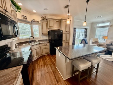 Located in Water Oak Country Club Estates in Lady Lake Florida on Water Oak Country Club Estates in Florida - for sale on GolfHomes.com, golf home, golf lot