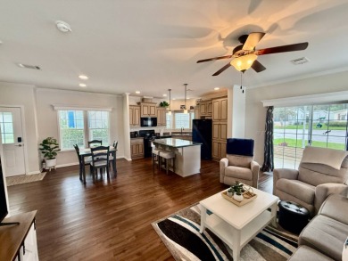 Located in Water Oak Country Club Estates in Lady Lake Florida on Water Oak Country Club Estates in Florida - for sale on GolfHomes.com, golf home, golf lot