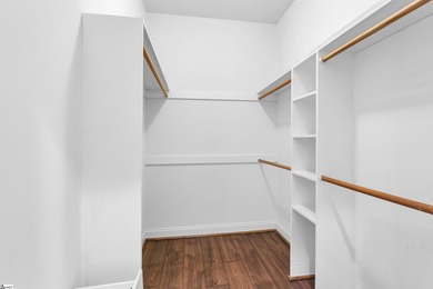 Rare One-Level End unit located in the beautiful Chatelaine on Thornblade Club in South Carolina - for sale on GolfHomes.com, golf home, golf lot