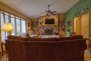 PERFECT FOR GOLF ENTHUSIASTS, THIS 3 BDRM, 2.5 BATH HOME IS on Cortez Golf Course in Arkansas - for sale on GolfHomes.com, golf home, golf lot