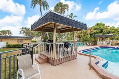 CHARMING STUDIO/EFFICIENCY WITH RESORT-STYLE AMENTIES. Welcome on Seminole Lake Country Club in Florida - for sale on GolfHomes.com, golf home, golf lot