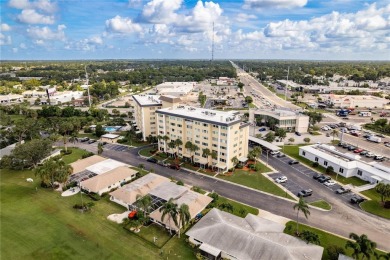 CHARMING STUDIO/EFFICIENCY WITH RESORT-STYLE AMENTIES. Welcome on Seminole Lake Country Club in Florida - for sale on GolfHomes.com, golf home, golf lot