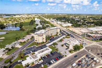 CHARMING STUDIO/EFFICIENCY WITH RESORT-STYLE AMENTIES. Welcome on Seminole Lake Country Club in Florida - for sale on GolfHomes.com, golf home, golf lot