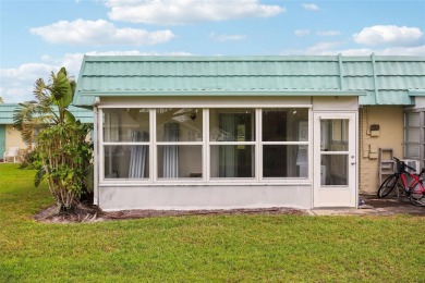 Under contract-accepting backup offers. Affordable end unit on Kings Point Executive Golf Course in Florida - for sale on GolfHomes.com, golf home, golf lot