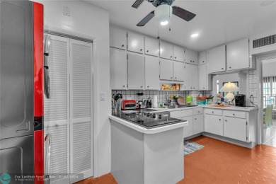 This 2200 sqft 2/2 condo is located in Bay Harbor Island, w/ on Indian Creek Country Club in Florida - for sale on GolfHomes.com, golf home, golf lot