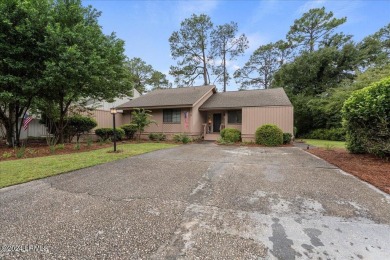 This beautifully renovated 3-bedroom, 2-bath coastal home is on Sea Pines Country Club in South Carolina - for sale on GolfHomes.com, golf home, golf lot