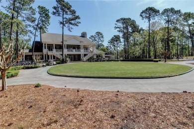 Rare opportunity to own one of the few remaining homesites in on Palmetto Hall Golf Course in South Carolina - for sale on GolfHomes.com, golf home, golf lot