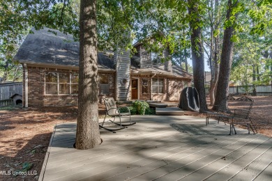 SEE AGENT REMARKS!Annandale, one of Madison's most timeless and on Annandale Golf Club in Mississippi - for sale on GolfHomes.com, golf home, golf lot