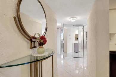 Welcome to this beautifully maintained 2-bedroom, 2-bath on Marina Lakes Golf Course in Florida - for sale on GolfHomes.com, golf home, golf lot