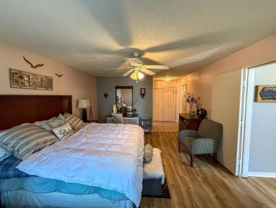Charming Fully Furnished Villa in the Heart of Fairfield Bay! on Mountain Ranch Golf Club in Arkansas - for sale on GolfHomes.com, golf home, golf lot