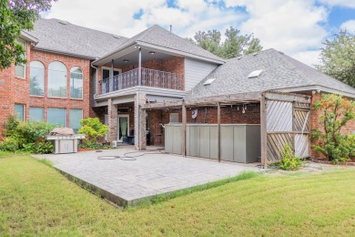 This stunning five-bedroom home in the heart of Bentwood Country on Bentwood Country Club in Texas - for sale on GolfHomes.com, golf home, golf lot